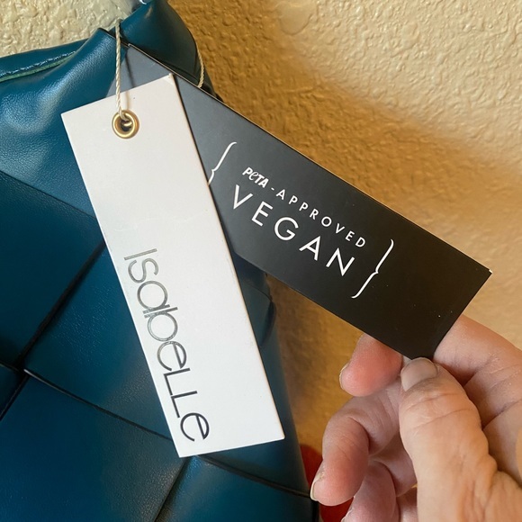 NWT‎ Isabelle PETA approved vegan faux leather purse. - Picture 3 of 7